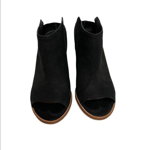 Dolce Vita Shoes - Dolce Vita Womens Size 9.5 Black Suede Block Heel Open Toe Slip On Sandal Shoes